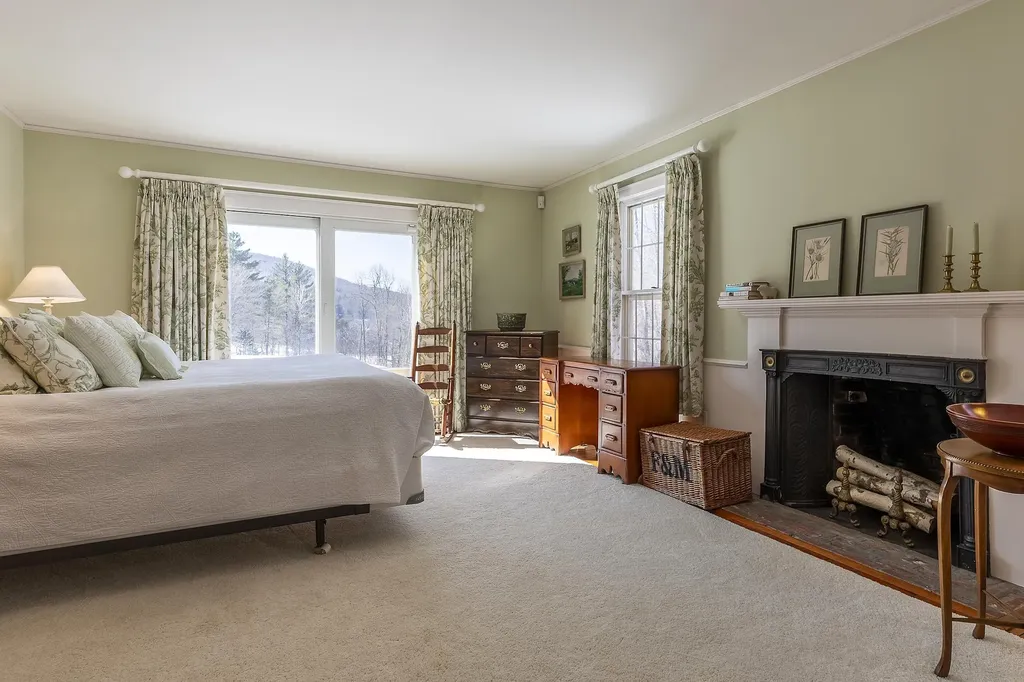 49 Burton Road Weston VT 05161