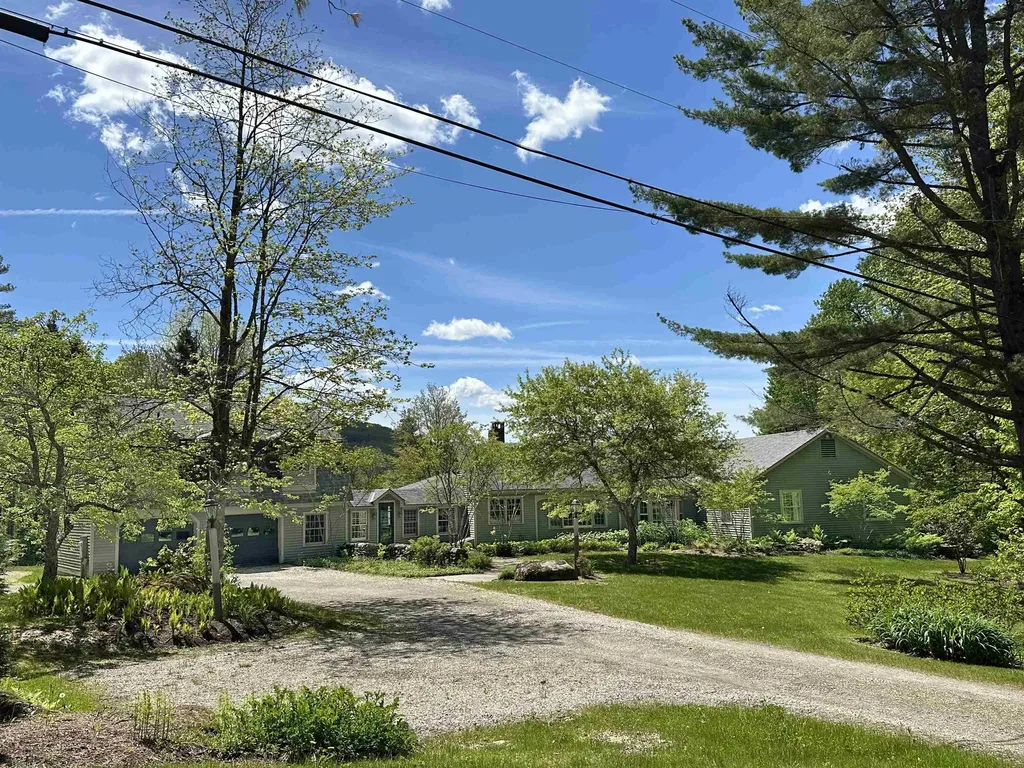 49 Burton Road Weston VT 05161