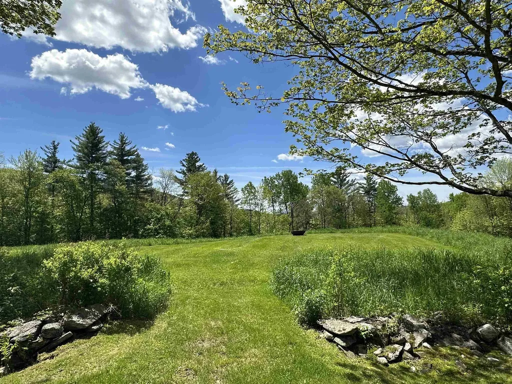 49 Burton Road Weston VT 05161