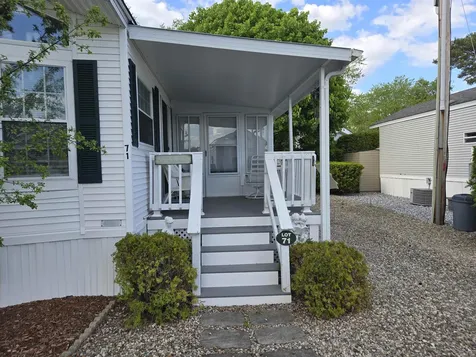 308 State Route 286 Seabrook NH 03874