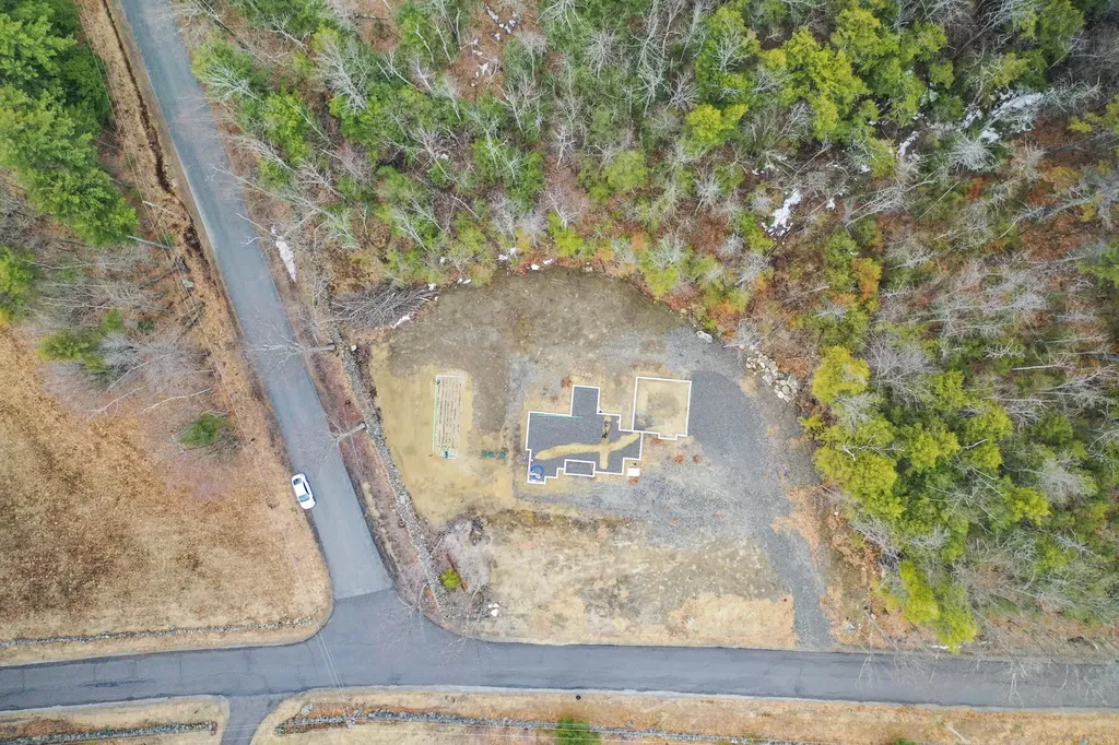 102 Curtis Road Gilford NH 03249