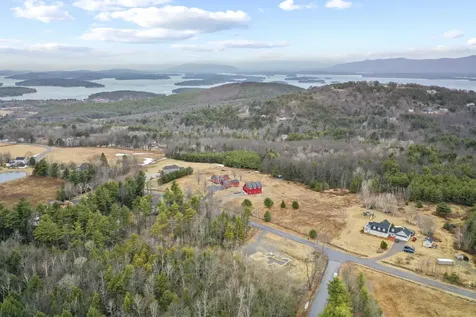 102 Curtis Road Gilford NH 03249