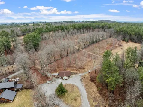 105 Oak Hill Road Concord NH 03301