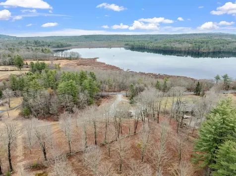 105 Oak Hill Road Concord NH 03301