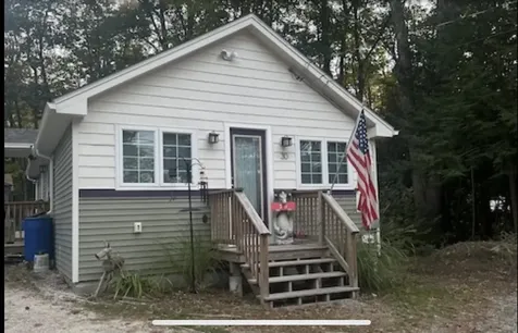 30 Hummingbird Lane Hillsborough NH 03244