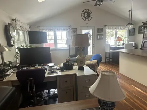 30 Hummingbird Lane Hillsborough NH 03244