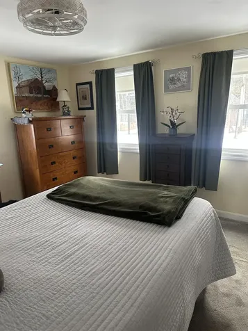 30 Hummingbird Lane Hillsborough NH 03244