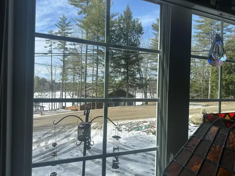 30 Hummingbird Lane Hillsborough NH 03244