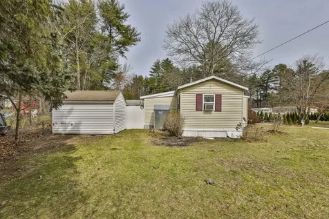 13 Satin Avenue Nashua NH 03062