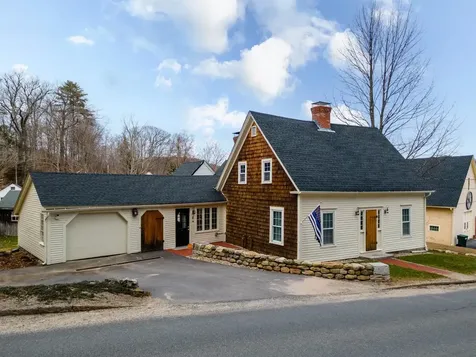 6 Old Coach Road New Boston NH 03070