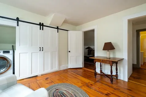 6 Old Coach Road New Boston NH 03070