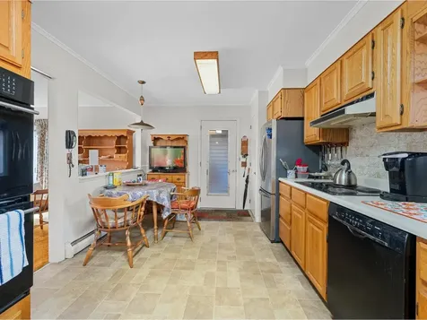32 Hackamore Road Montpelier VT 05602