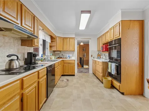32 Hackamore Road Montpelier VT 05602