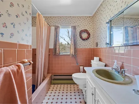 32 Hackamore Road Montpelier VT 05602