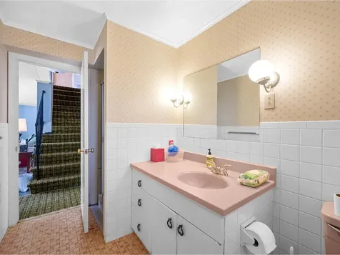 32 Hackamore Road Montpelier VT 05602