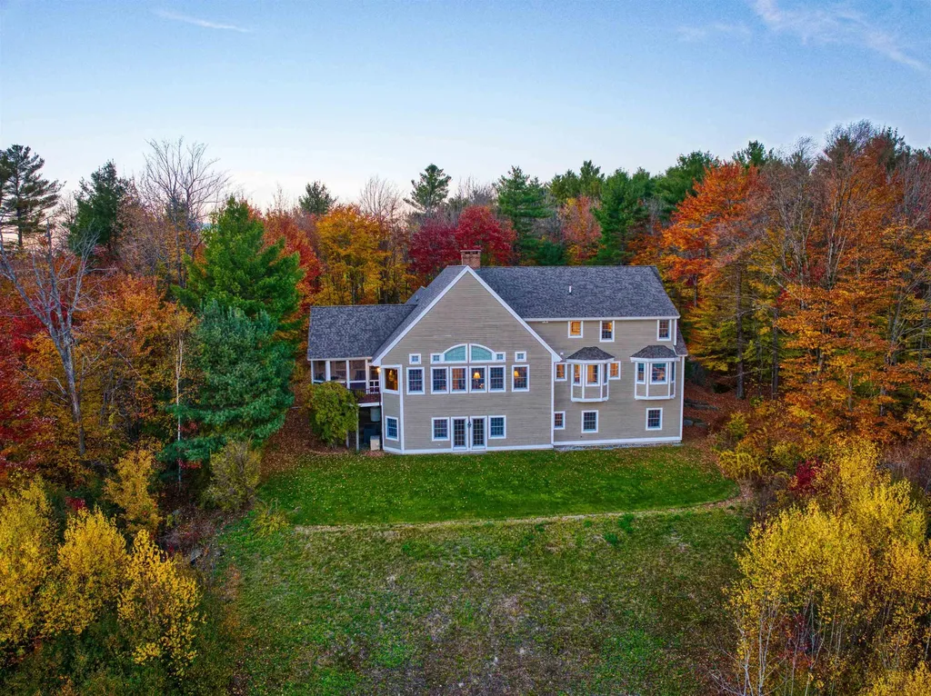 231 Woodland Trace New London NH 03257