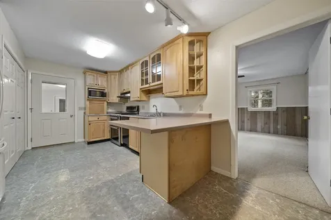 21 Revere Drive Hinsdale NH 03451