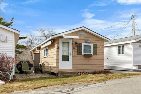84 Acorn Road Hampton NH 03842