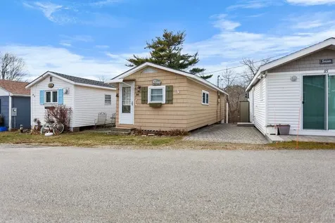 84 Acorn Road Hampton NH 03842