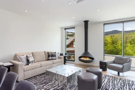 69 Hourglass Drive Stowe VT 05672