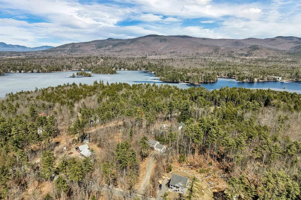 469 Shaker Jerry Road Moultonborough NH 03254