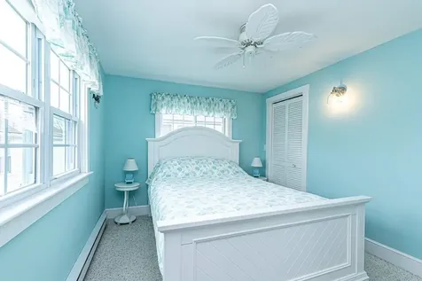 17 Cole Street Hampton NH 03874