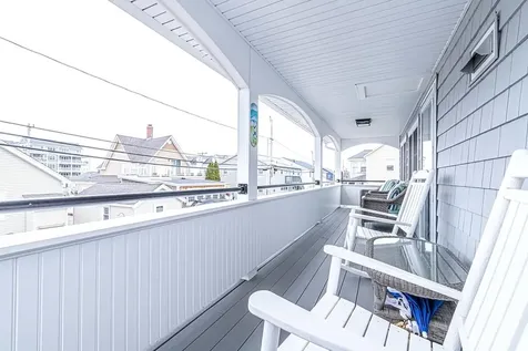 17 Cole Street Hampton NH 03874