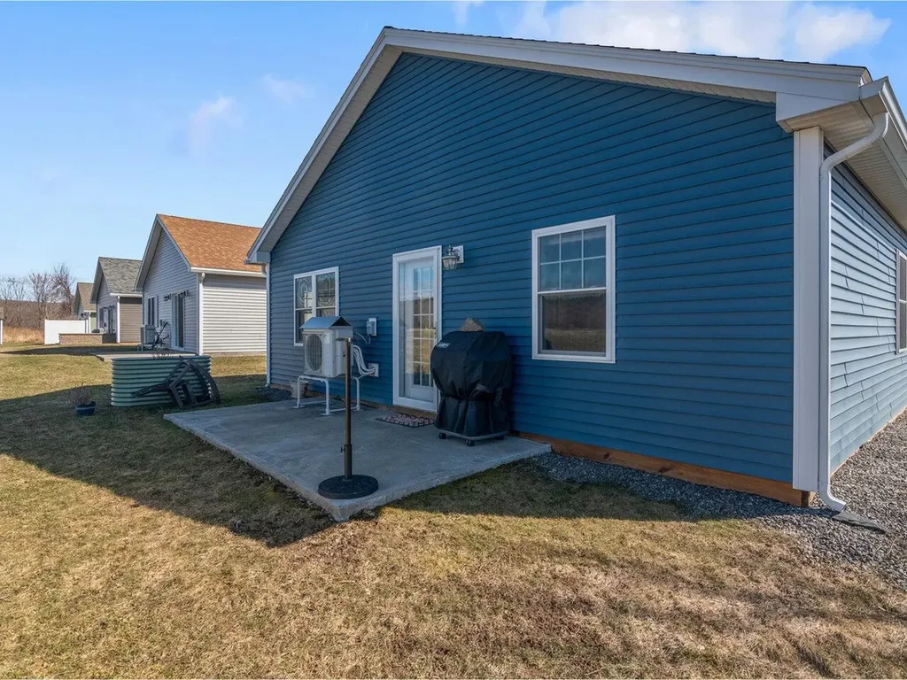 21 Dewey Drive Georgia VT 05478