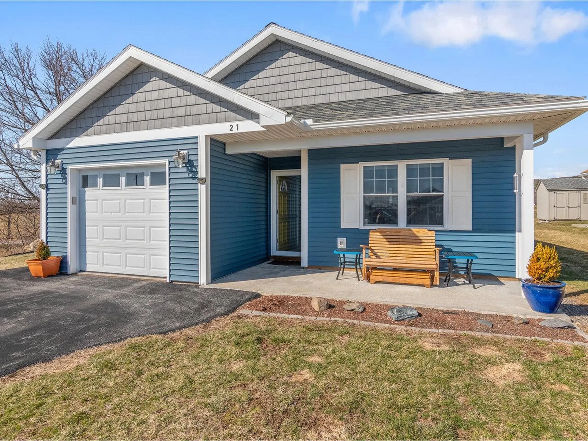 21 Dewey Drive Georgia VT 05478