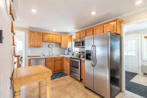 43 Abenaki Drive Newport City VT 05855