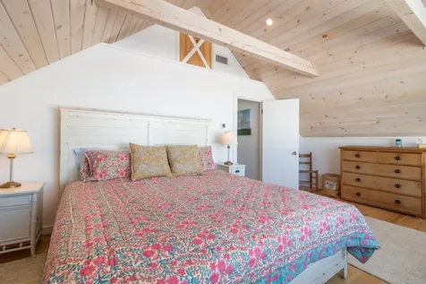 43 Abenaki Drive Newport City VT 05855