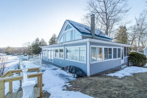 43 Abenaki Drive Newport City VT 05855