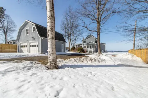 43 Abenaki Drive Newport City VT 05855