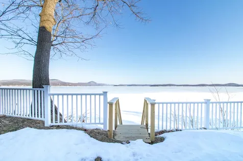 43 Abenaki Drive Newport City VT 05855