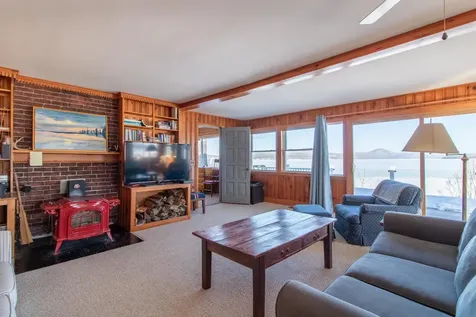 43 Abenaki Drive Newport City VT 05855