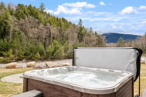 113 Glen Road Gorham NH 03581