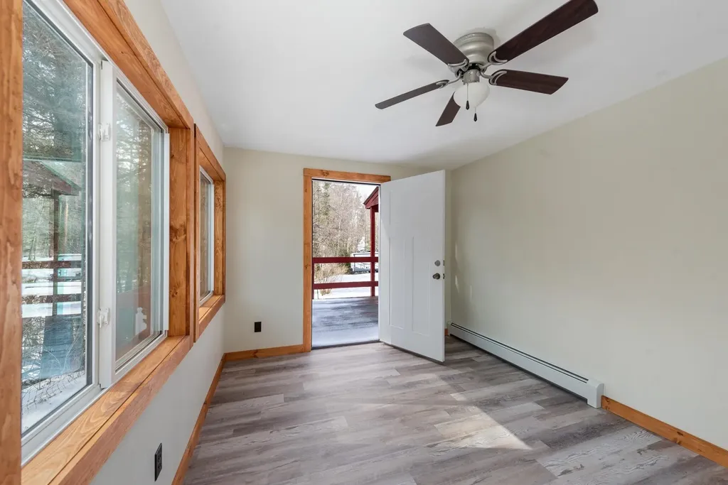 731 River Road Dorchester NH 03266
