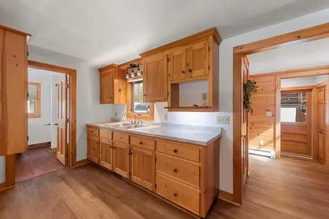 731 River Road Dorchester NH 03266