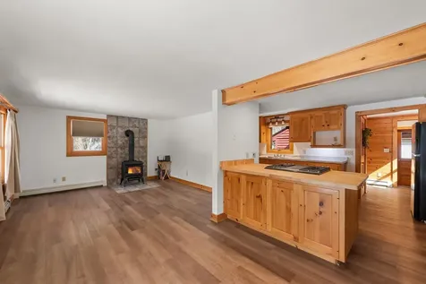 731 River Road Dorchester NH 03266