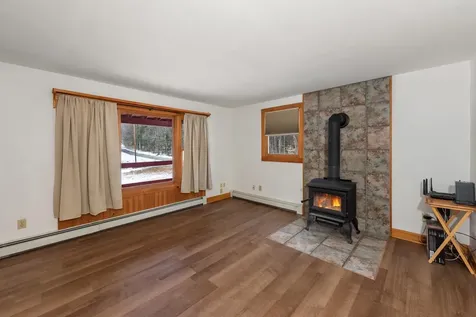 731 River Road Dorchester NH 03266