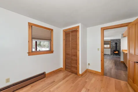 731 River Road Dorchester NH 03266