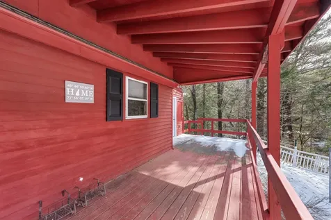 731 River Road Dorchester NH 03266