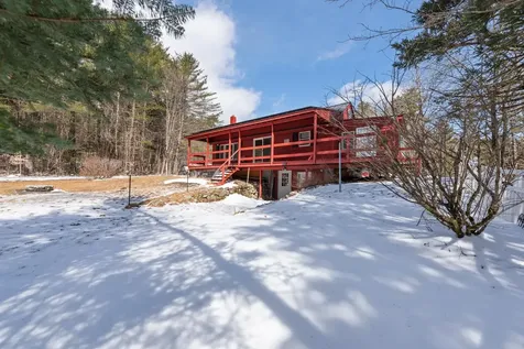 731 River Road Dorchester NH 03266