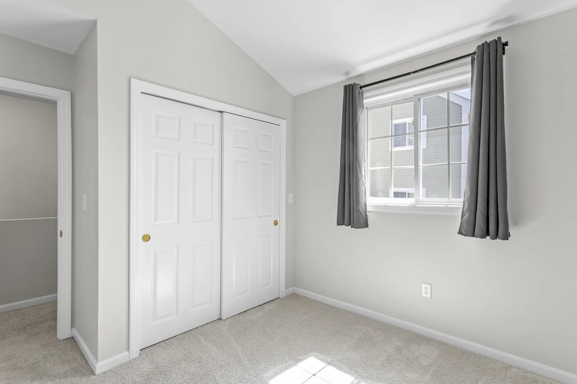 98 Henry Law Avenue Dover NH 03820