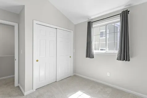 98 Henry Law Avenue Dover NH 03820