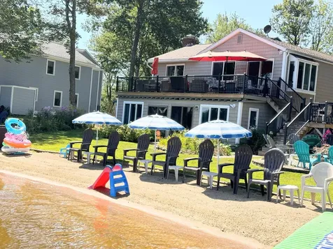 13 Dowling Drive Middleton NH 03887