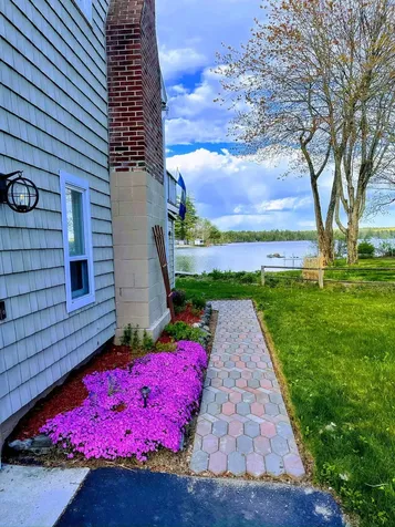 13 Dowling Drive Middleton NH 03887