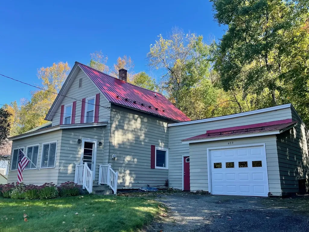 409 Glen Road Newport City VT 05855