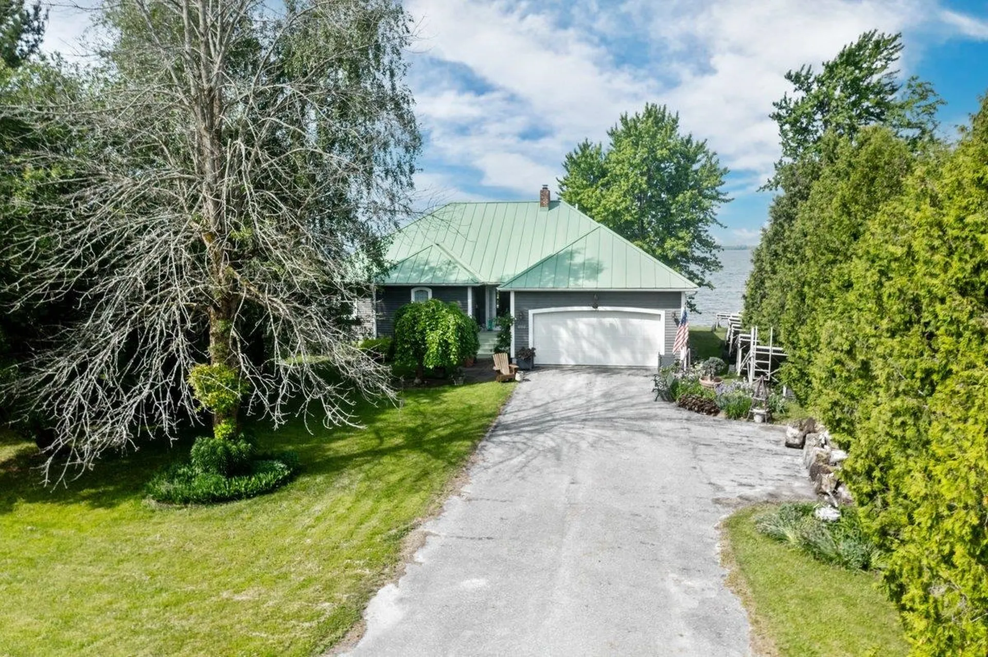 16 Mott South Street Alburgh VT 05440