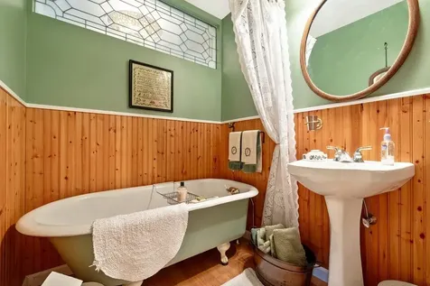 16 Mott South Street Alburgh VT 05440